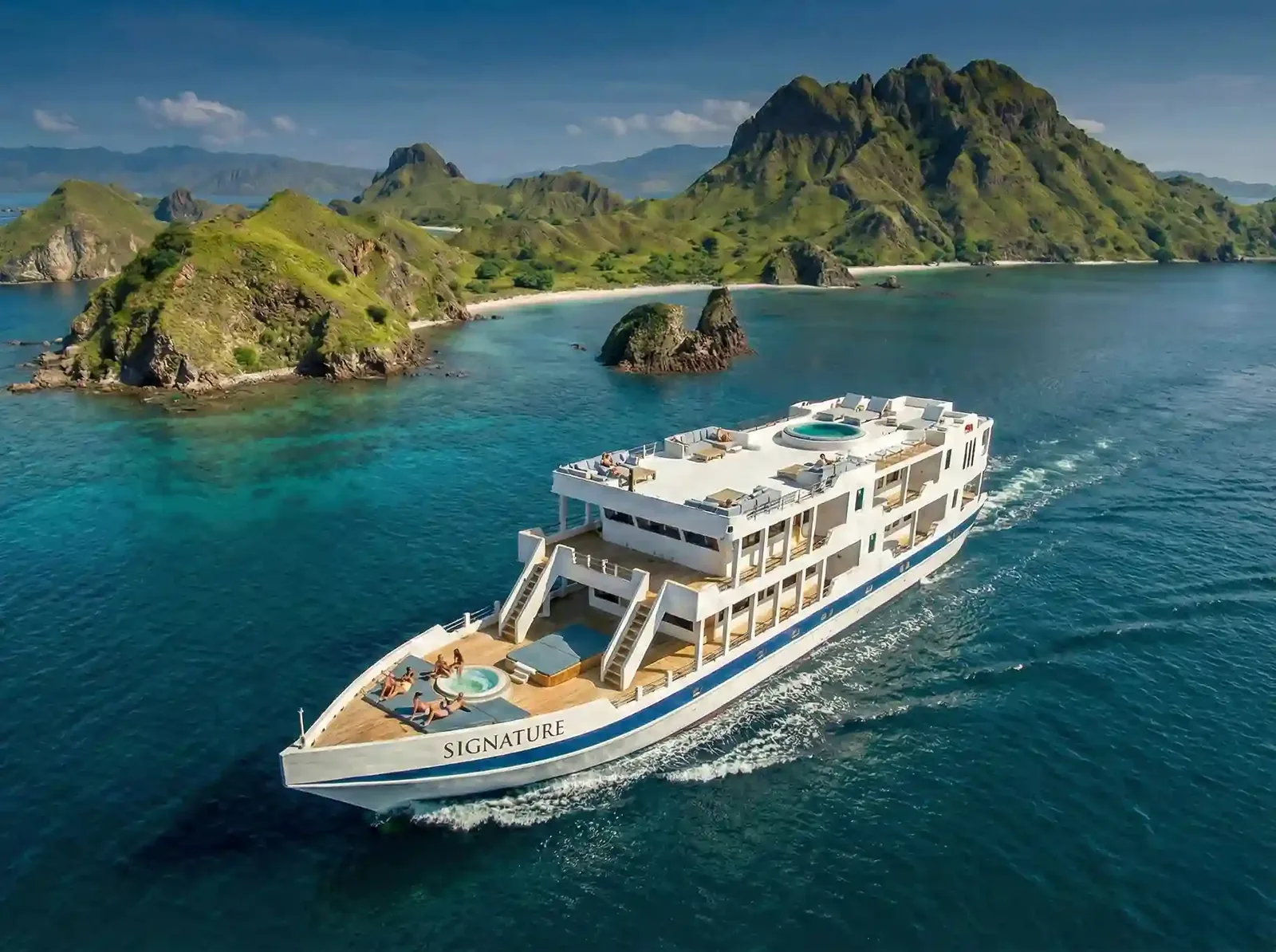 Planning Your 2027 Komodo Charter: Understanding Seasonal Availability